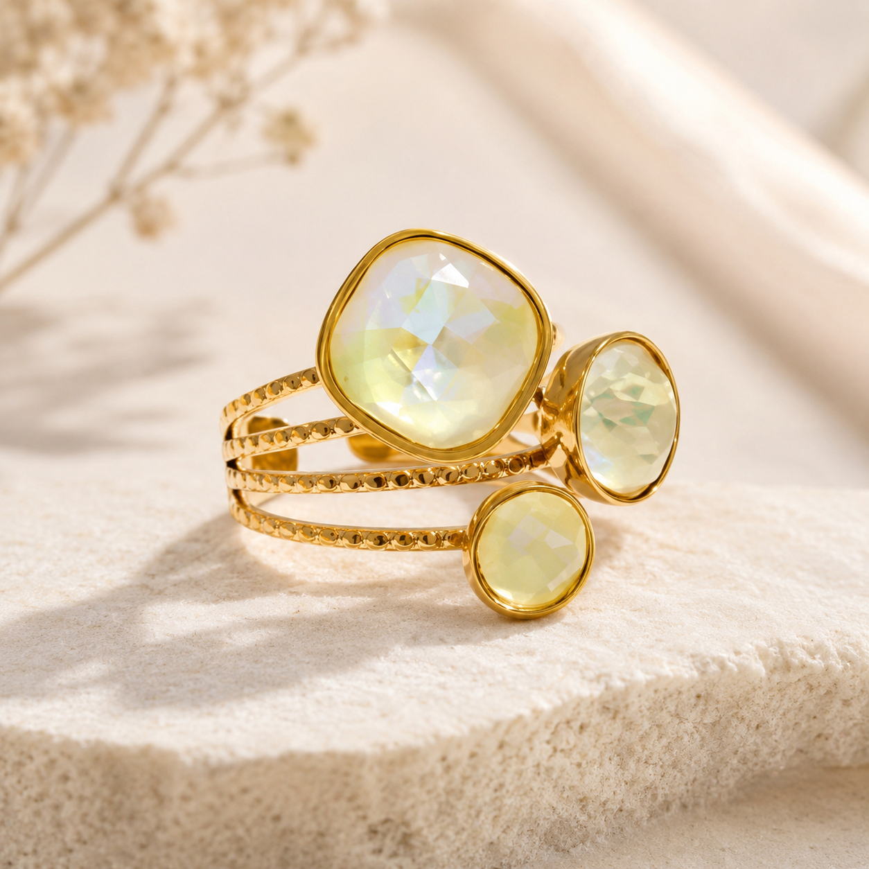 Anillo Ajustable de Cristal Multicolor (PVD Oro 18K)