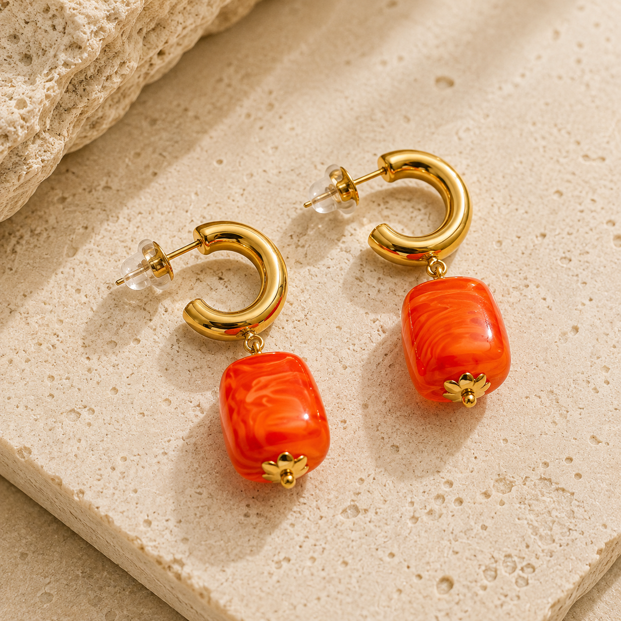 Aretes de Resina Acrílica Gota Caramelo